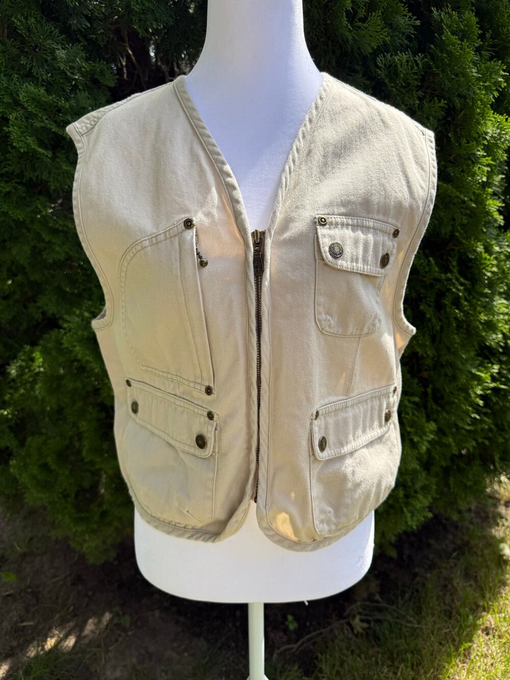 Liz Claiborne Twill Vest Size Medium